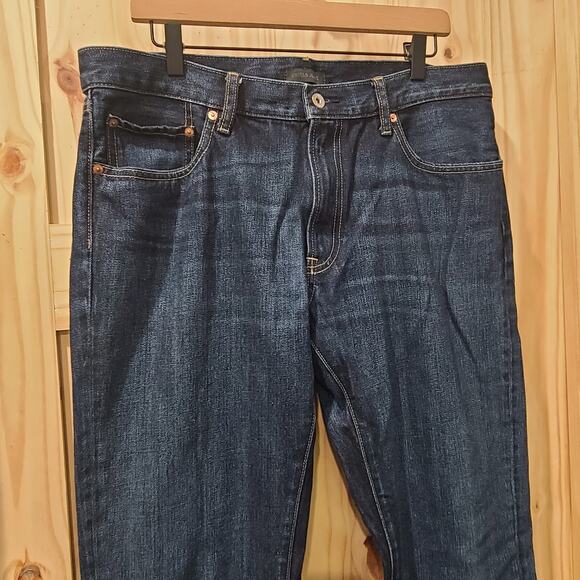Uniqlo Mens 36x34 Regular Fit Straight Leg Blue Jeans Mid Rise Fabric by Kaihara - Picture 2 of 15